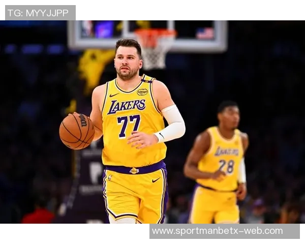 东契奇谈第三节表现强调球队风格与球员享受比赛的乐趣 东契奇谈第三节表现强调球队风格与球员享受比赛的乐趣