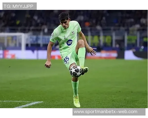 巴萨官方宣布20岁巴德吉升入一线队全新披上19号战袍 巴萨官方宣布20岁巴德吉升入一线队全新披上19号战袍